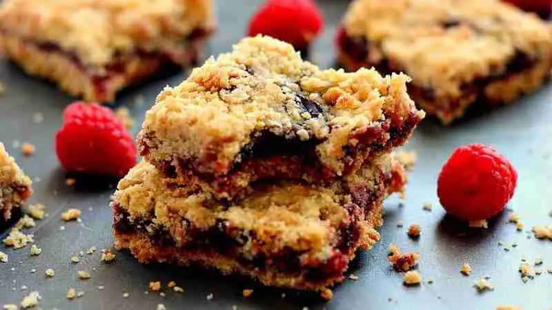 Raspberry Crumble Cookies Recipe