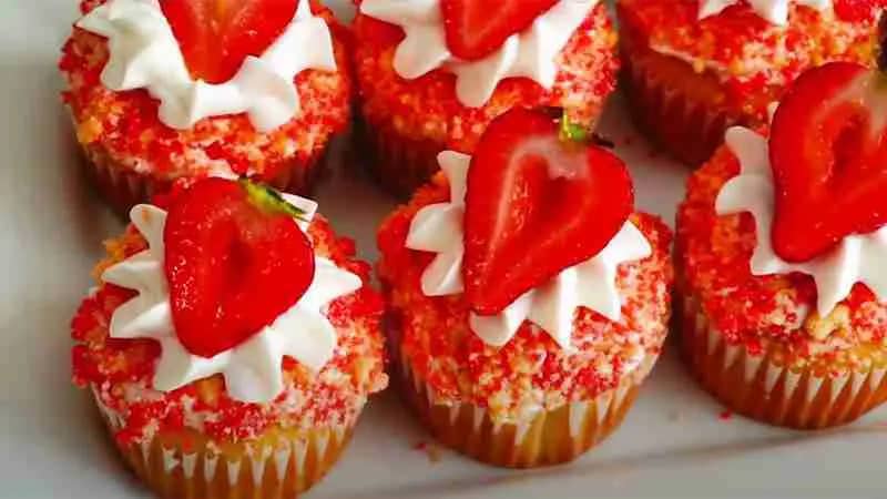 Strawberry Shortcake Crumble Recipe